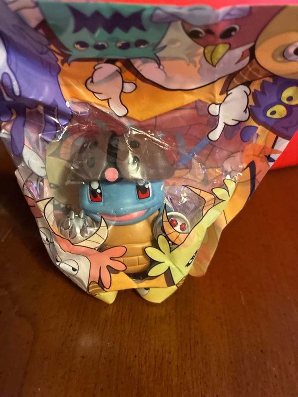 Blind bag Pokémon squirtle figure new in gundham gear